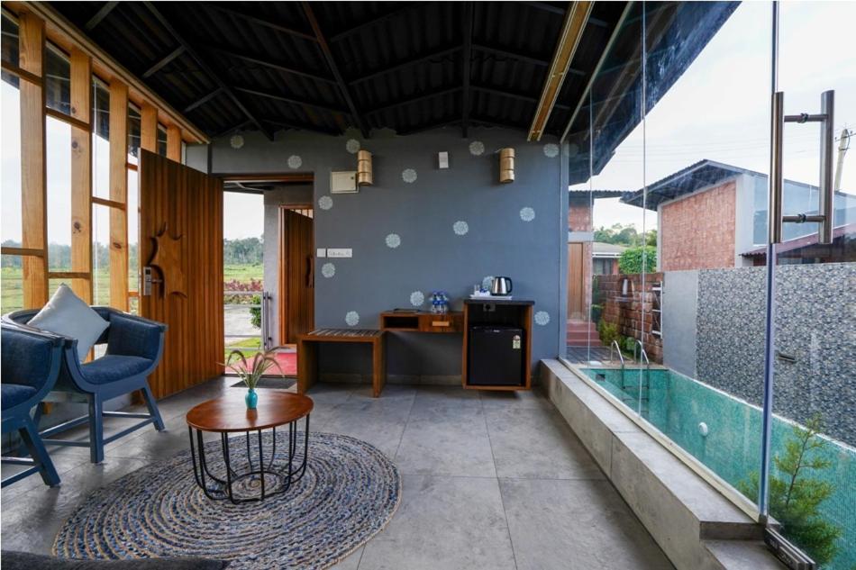 Sixth Element Otel Kushālnagar Dış mekan fotoğraf