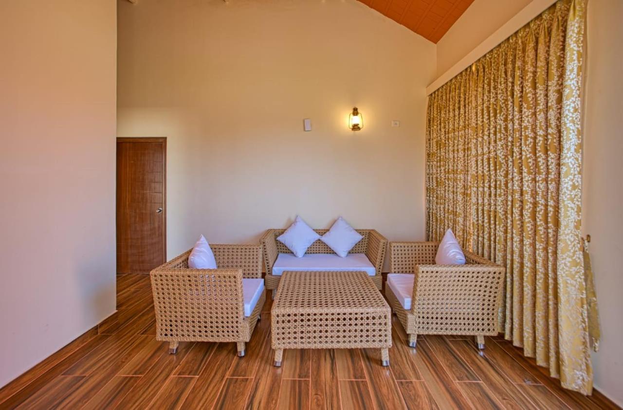 Sixth Element Otel Kushālnagar Dış mekan fotoğraf